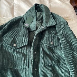 Green baggy jacket🤍(NEVER WORN BRAND NEW WITH TAGS)